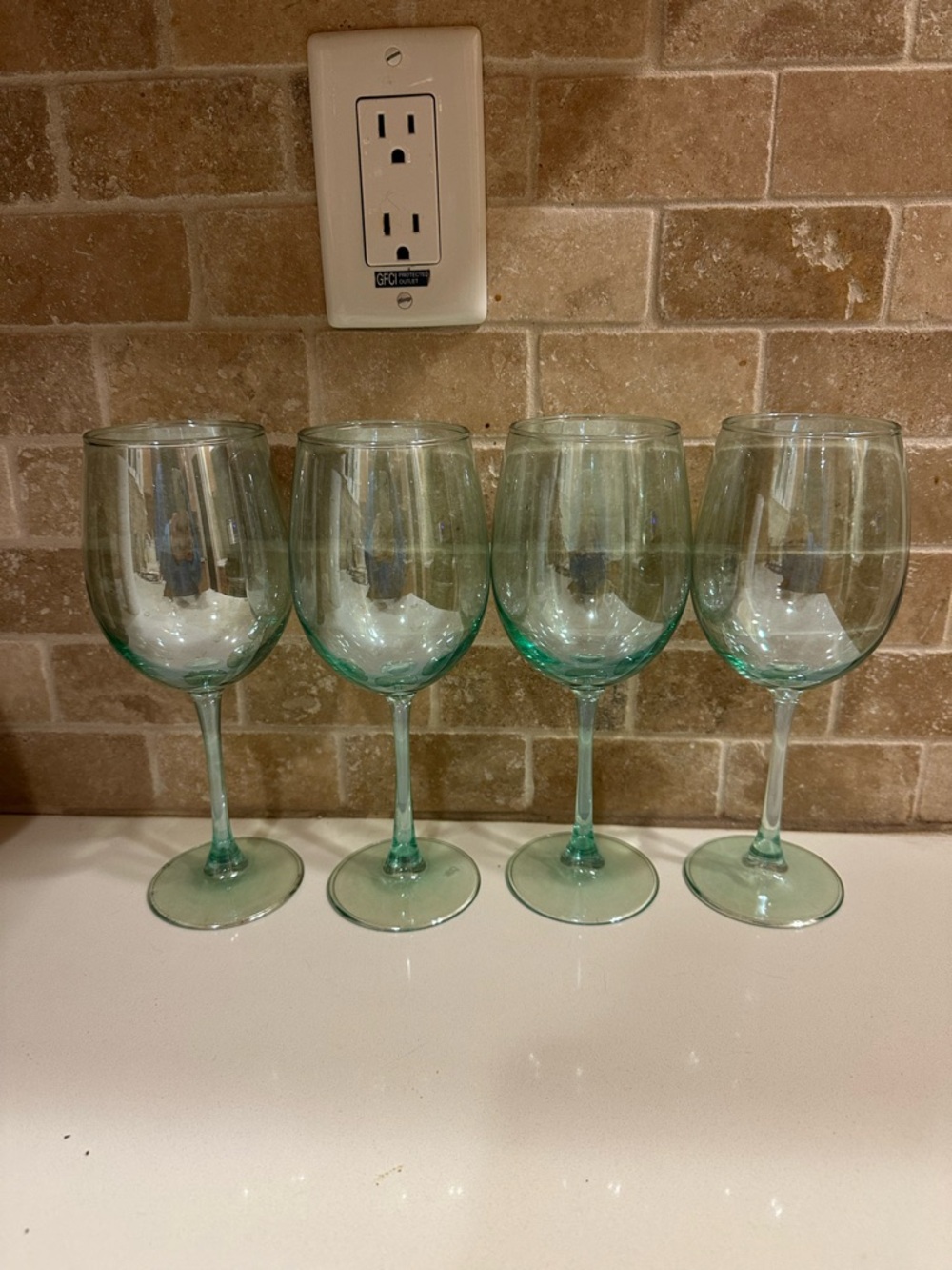 NWOT Anthropologie Iridescent Pearly Blue Green Wine Glasses - Set of 4
